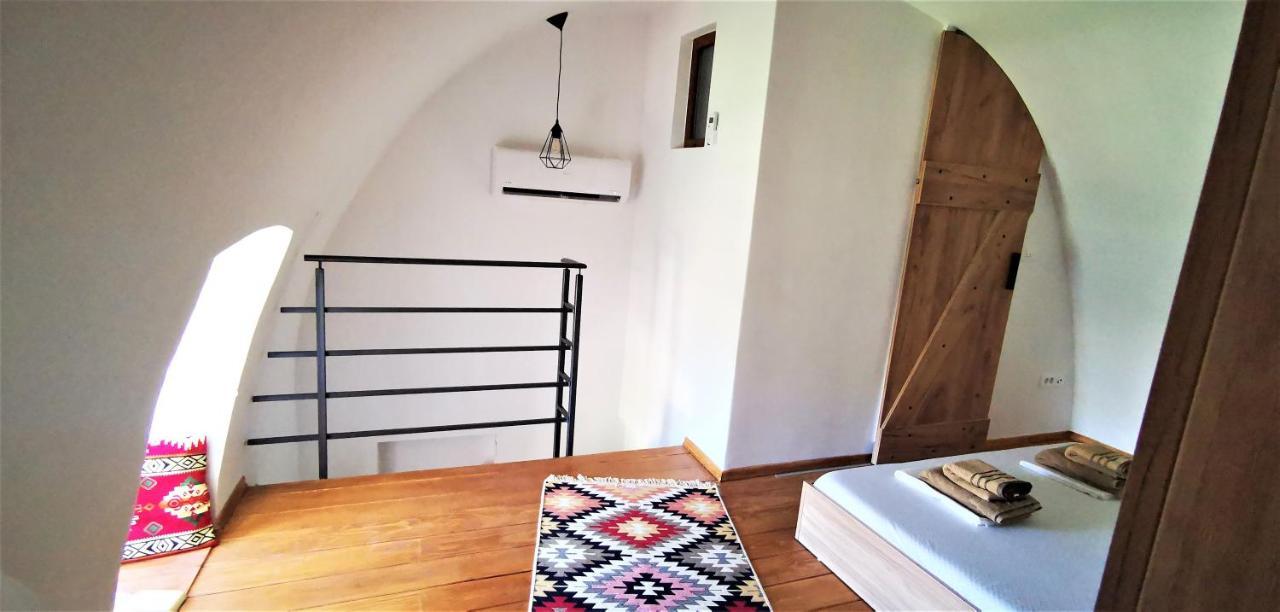 Leon Apartment *